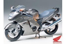 Tamiya Honda CBR 1100XX Super Blackbird Model Kit