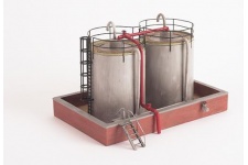 Bachmann 44-016 Scenecraft Fuel Storage Tanks
