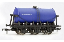 Dapol 4F-031-009 6 Wheel Milk Tank Express Dairies