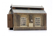 Dapol C007 Engine Shed Kit