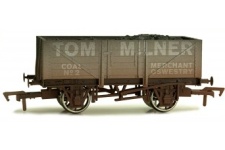 Dapol 4F-051-032 5 Plank Wagon 10' Wheelbase Tom Miller Weathered