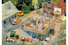Gaugemaster GM437 Fordhampton House Under Construction Kit Example Layout