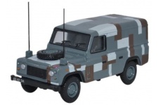 Oxford Diecast 76DEF012 Land Rover Defender Berlin Scheme