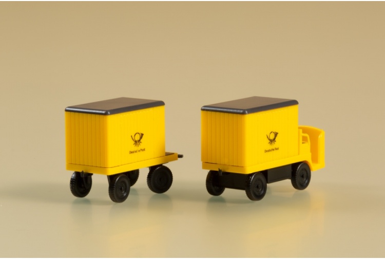 Auhagen 43663 Electric Postal Trolley 4