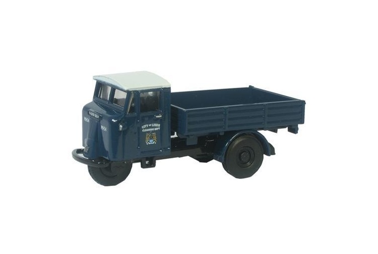 76MH002 large 9651bd67-fb89-47dd-83e4-908b95e3d776