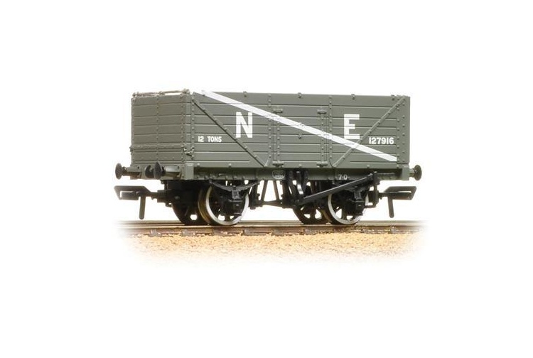 B37-089