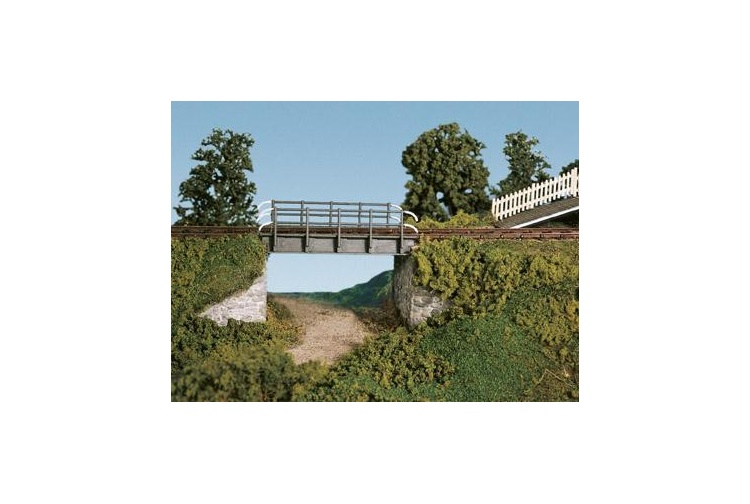 Wills Kits SS28 Single Track Occupational Bridge assembled