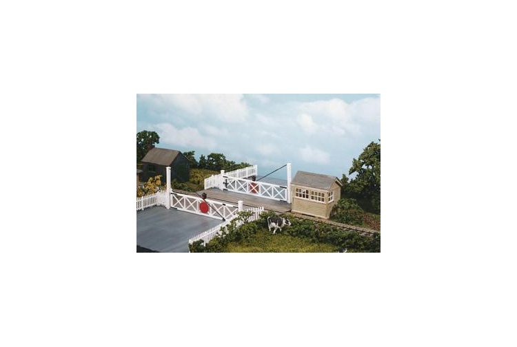 Wills Kits SS56 Level Crossing Gates OO Gauge Plastic Kit