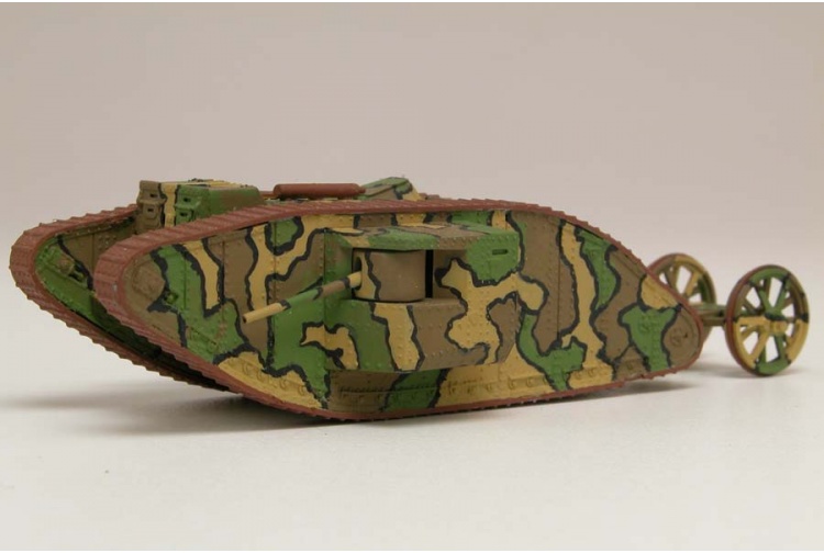 Airfix A01315V WWI Male Tank Mk.I 1:76 Scale Plastic Kit assembled photo