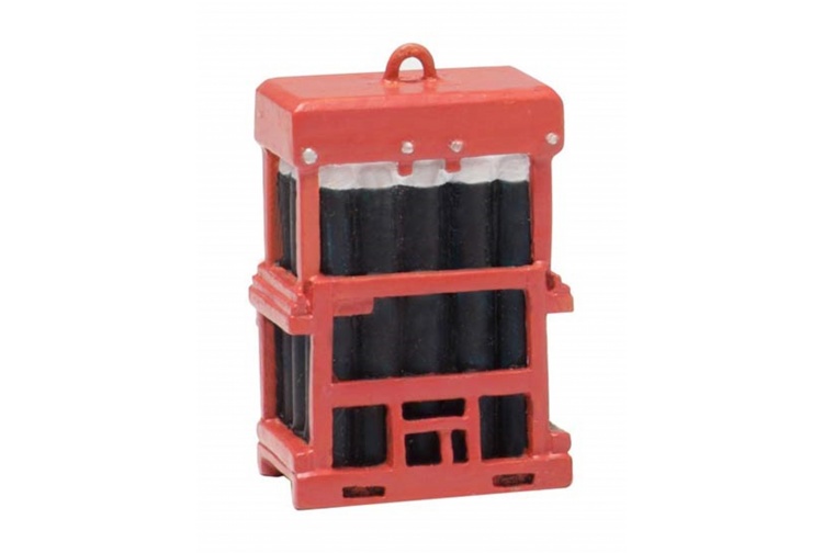 Bachmann 44-537 Caged Gas Bottles 4 Closeup