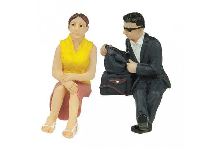 Bachmann Scenecraft 47-406 O Gauge Sitting Passengers C