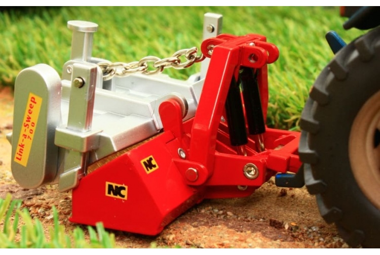 Britains 43204 NC Link A Sweep Example 5