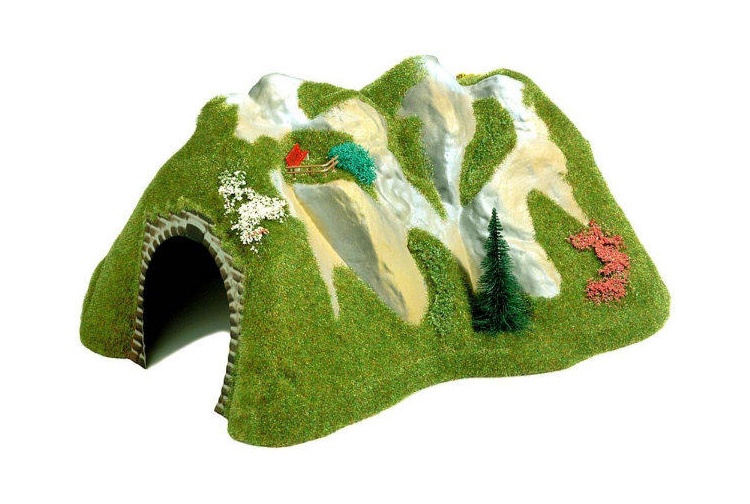 Busch 3004 HO/OO Gauge Straight Tunnel 30cm