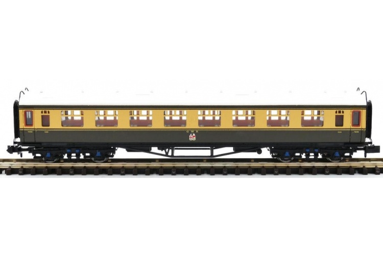 Dapol 2P-000-159 Collett Coach GWR Crest Side