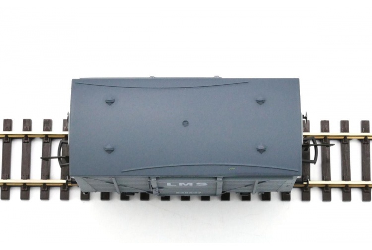 Dapol 4F-011-009 Ventilated Van LMS 538827 Top