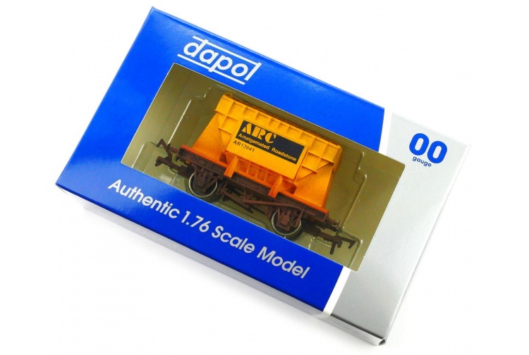 Dapol 4F-035-103 Presflo Cement Wagon Amalgamated Roadstone AR12641 Weathered Package
