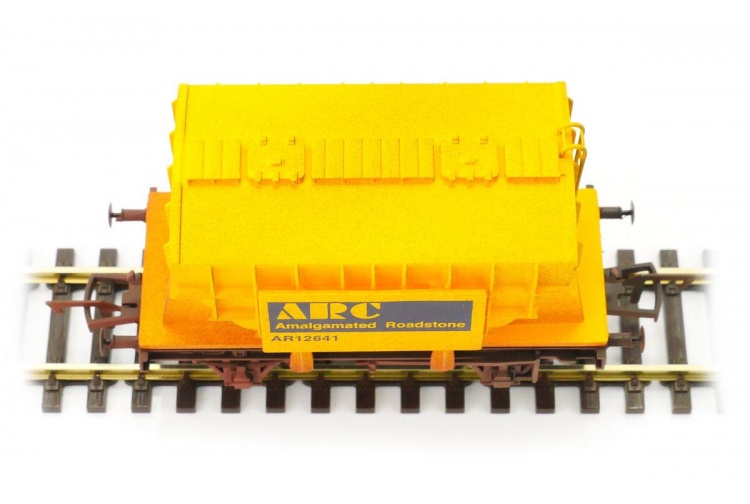 Dapol 4F-035-103 Presflo Cement Wagon Amalgamated Roadstone AR12641 Weathered Top