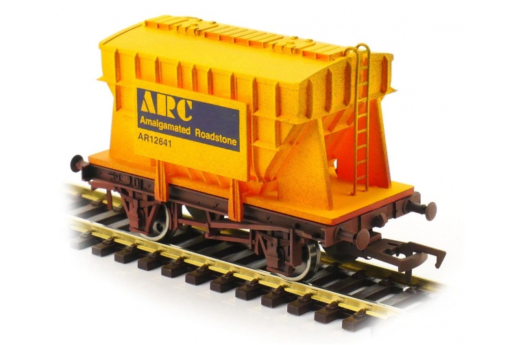 Dapol 4F-035-103 Presflo Cement Wagon Amalgamated Roadstone AR12641 Weathered