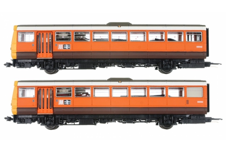 Dapol 2D-142-004 N Gauge Class 142 142001 Manchester PTE railbus
