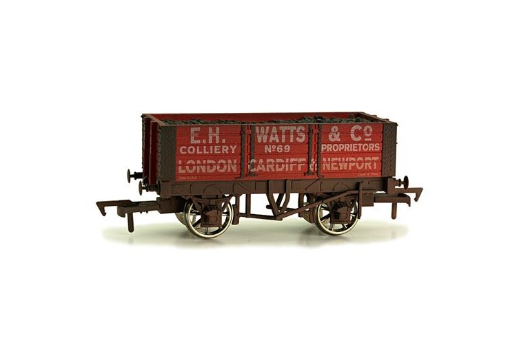 Dapol 4f-052-012 OO Gauge 5 Plank Wagon EH Watts & Co Weathered