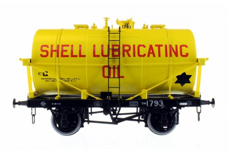 Dapol 7F-059-008 14t Tank Wagon Class B Shell Lubricating Oil 1793