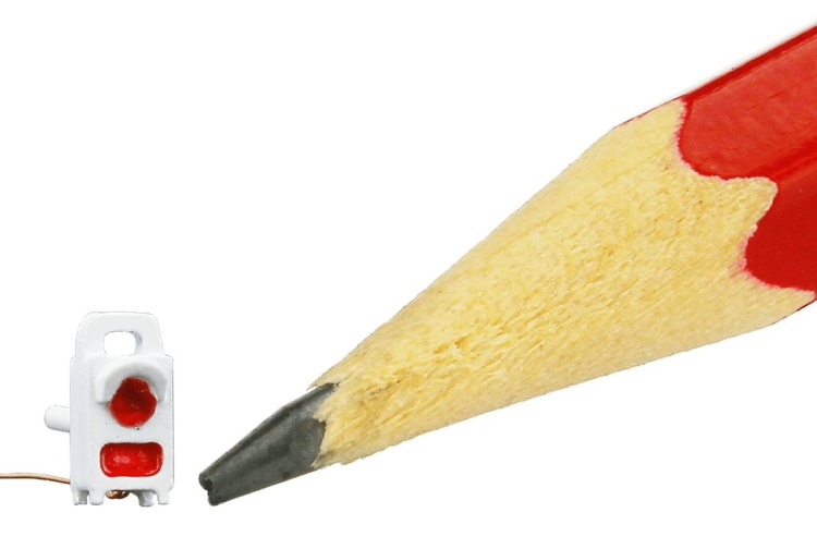 dcc-concepts-dml-eot-end-of-train-lamp