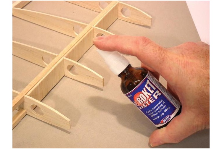 Deluxe Materials AD17 Roket Blaster Example Usage