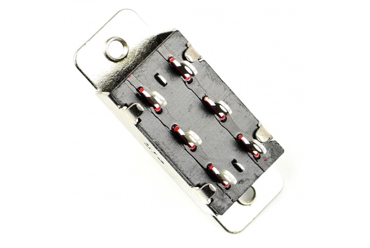 Gaugemaster BPGM502 DPDT Centre Off Slide Switches 25 Closeup Bottom