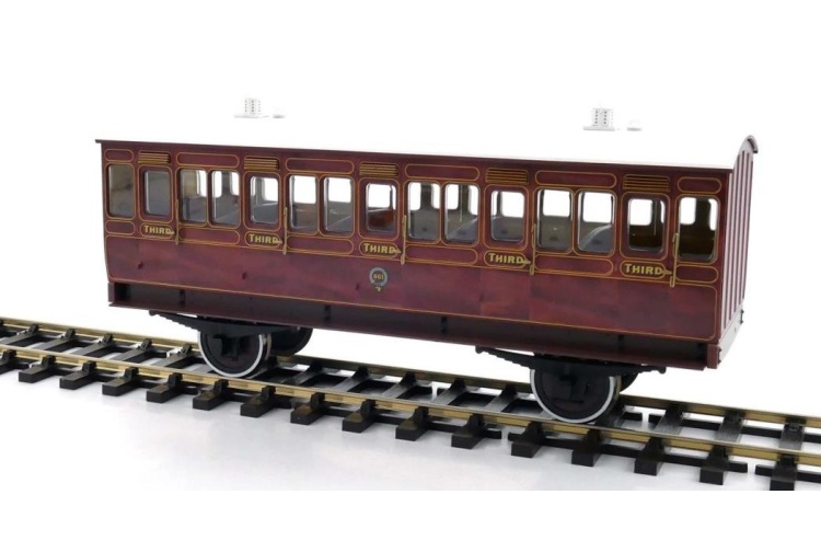 gaugemaster-da7p-020-100-stroudley-4-whl-surburban-oil-lit-3rd-mahogony-861