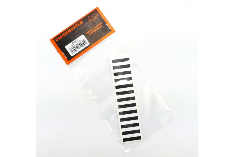 Gaugemaster GM379 Zebra Crossing Road Markings Package