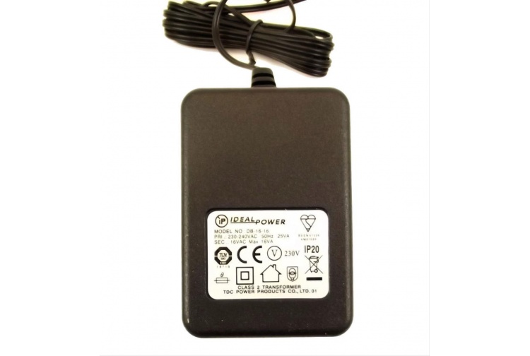 Gaugemaster GMC-COMBI Single Track Controller With Plug In Transformer Wall Transformer