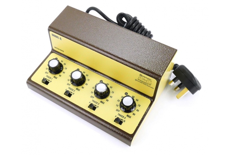 Gaugemaster GMC-Q Four Track Cased Controller