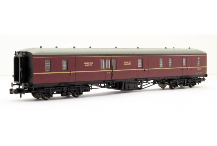 Graham Farish 374-586 Hawksworth Full Brake BR Maroon