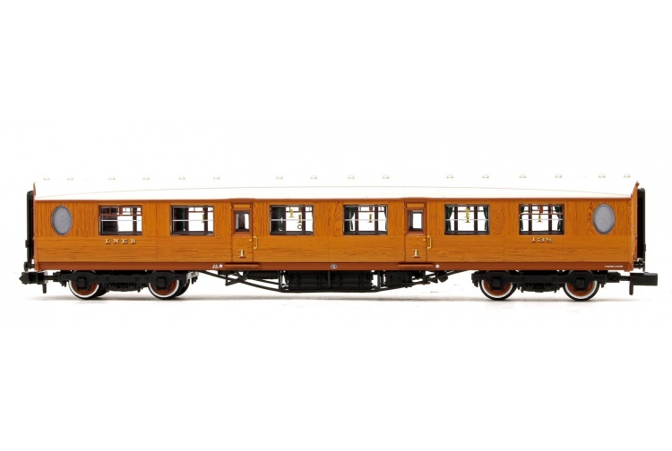 Graham Farish 376-200 LNER Thompson First Corridor LNER Teak Effect No.138