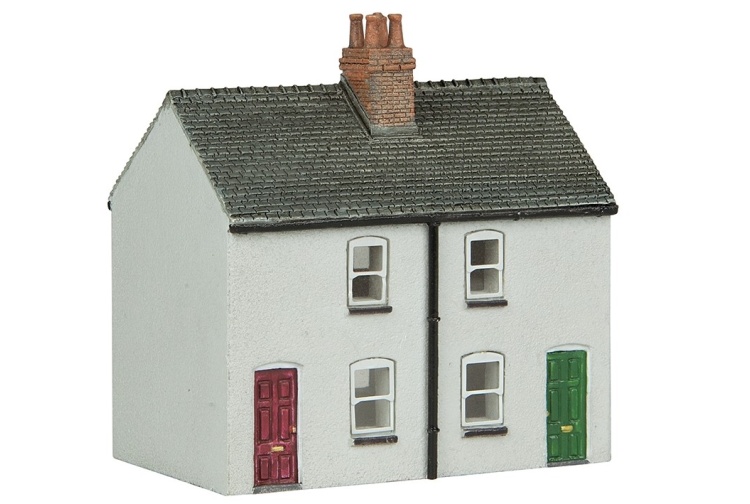 graham-farish-42-125x-rendered-workers-cottages