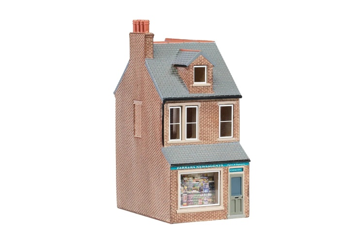 hornby-r7361-parkers-newsagents-skaledale-2_1137195694