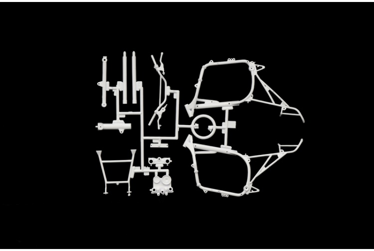 Italeri 4641 B.M.W. R80 G/S 1000 Paris Dakar 1985 Parts 3
