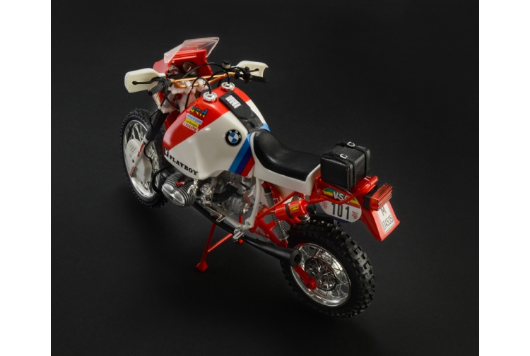 Italeri 4641 B.M.W. R80 G/S 1000 Paris Dakar 1985 Rear Left