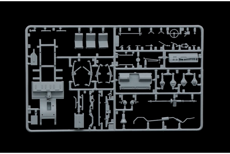 Italeri 6508 Land Rover 109" Long Wheel Base (LWB) Parts 3