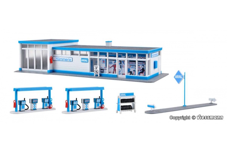 Kibri 38541 Aral Petrol Station kit details