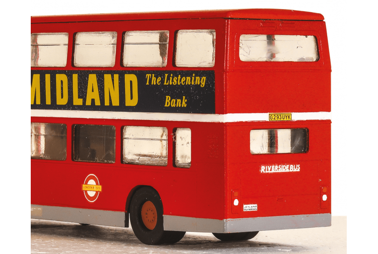 Model Scene 5501 Leyland Olympian Double Decker Bus OO Gauge Plastic Kit Rear Left
