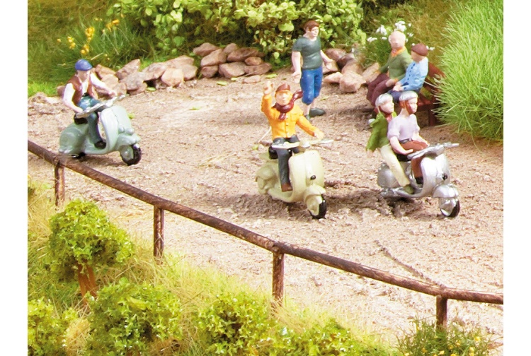 noch-13015-rail-fencing-example-layout