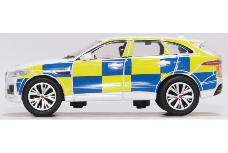 Oxford Diecast 76JFP004 Jaguar F Pace Police Nearside