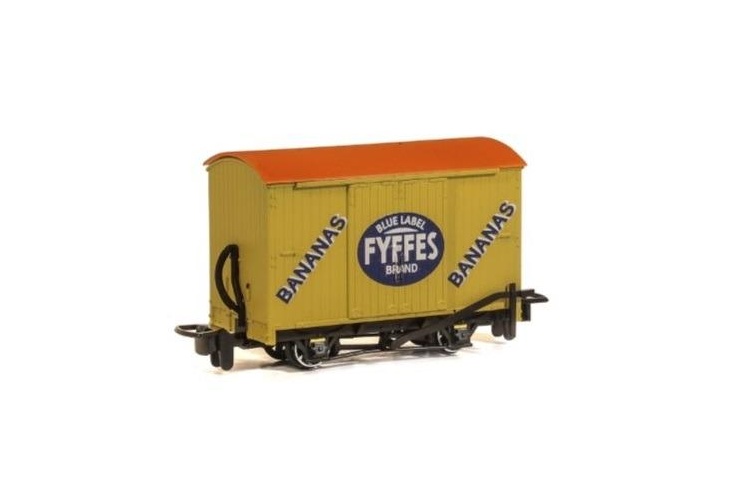 peco-gr-902-box-van-fyffes-bananas-livery