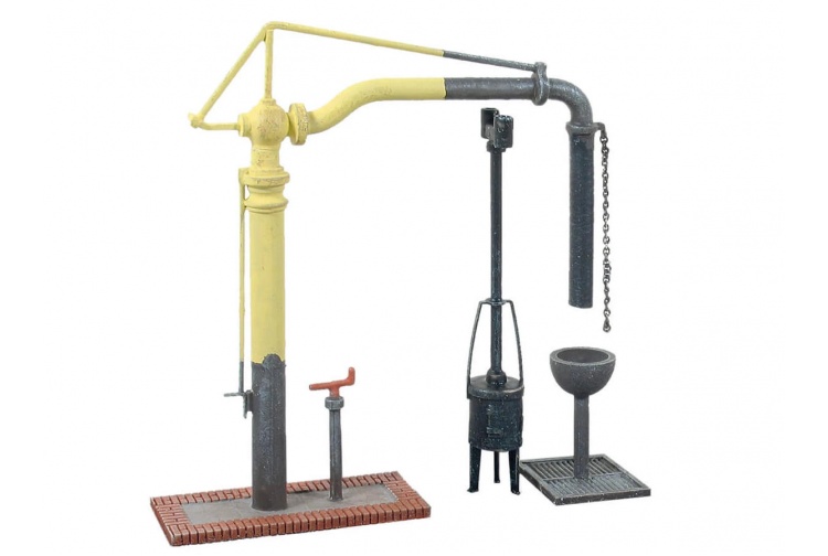 Ratio 413 Water Crane & Fire Devil OO Gauge Plastic Kit