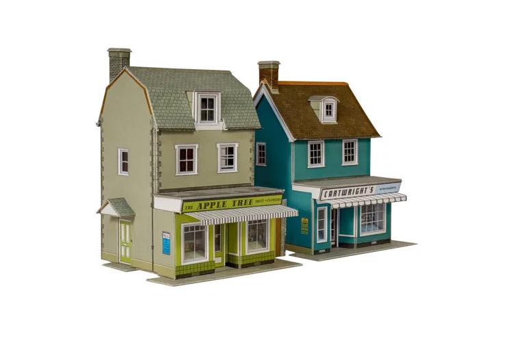 SuperQuick B22 Country Town Shops Left