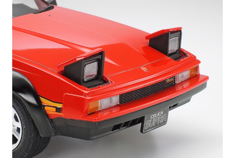 Tamiya 24033 Toyota Celica Supra Long Beach GP Marshal Car Pop-Up Headlights