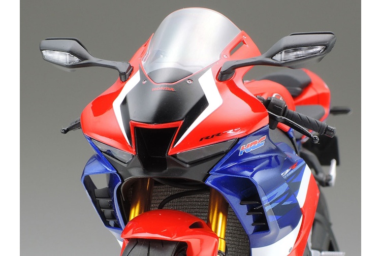 Tamiya 14138 Honda CBR1000RR-R Fireblade SP 1:12 Scale Bike Kit pic2
