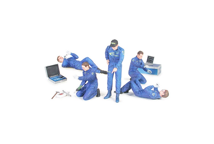 Tamiya 24266 Rally Mechanics Set 1:24 Scale Plastic Kit