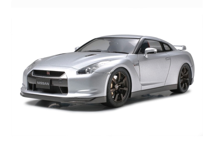 Tamiya 24300 Nissan GT-R 1:24 Scale Model Car Kit